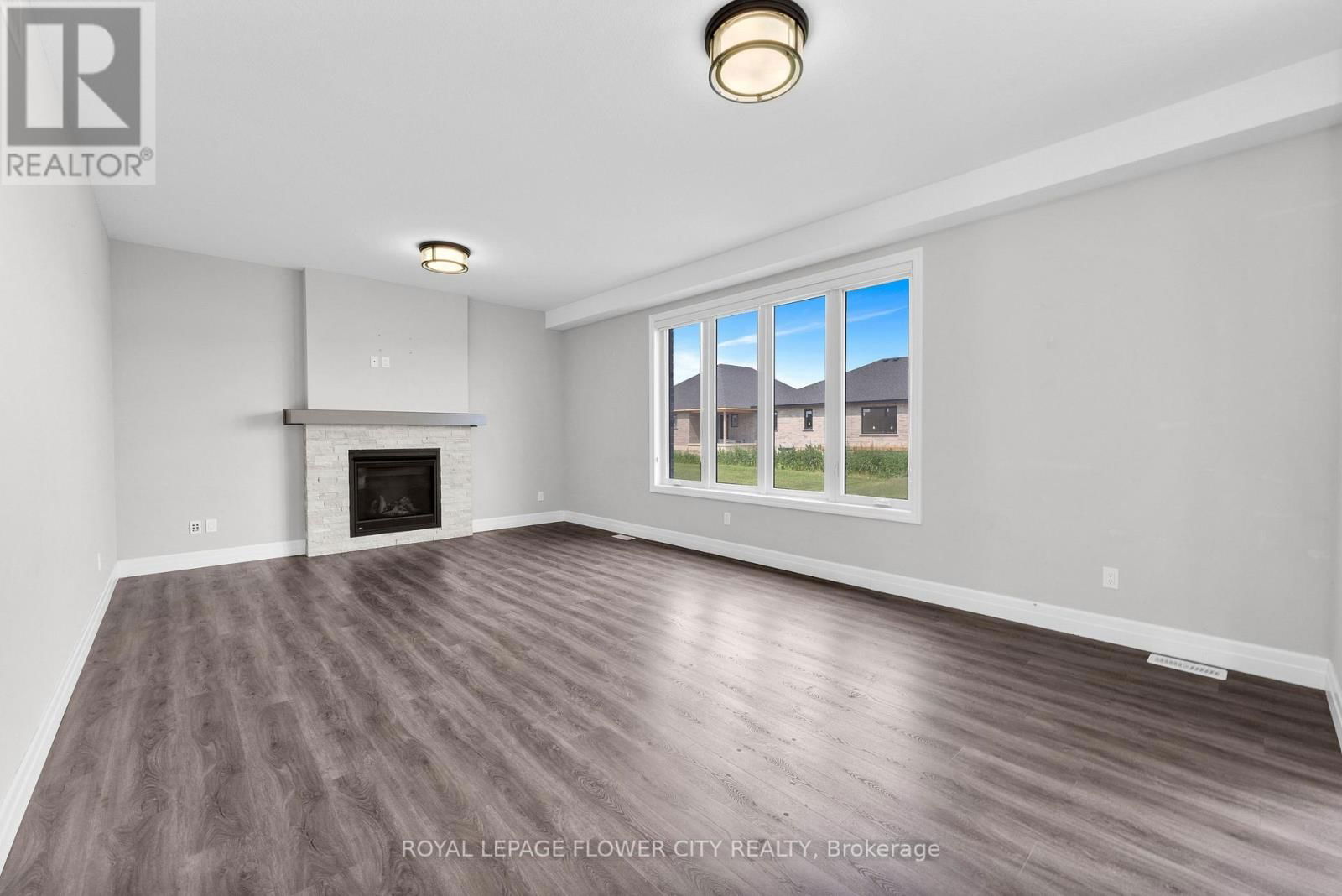 103 BEECH BOULEVARD Image 11