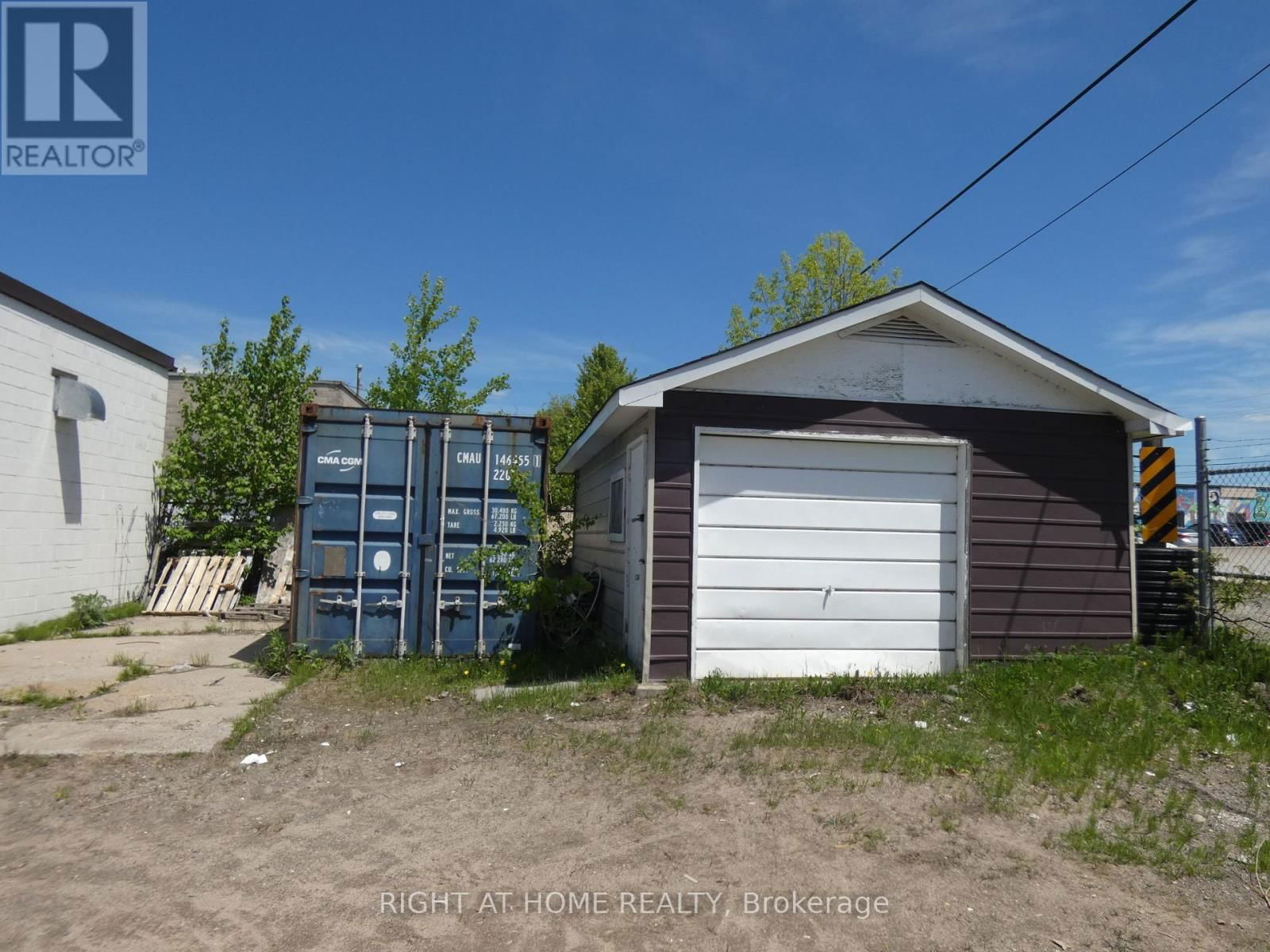 1319 HAMMOND STREET Image 20