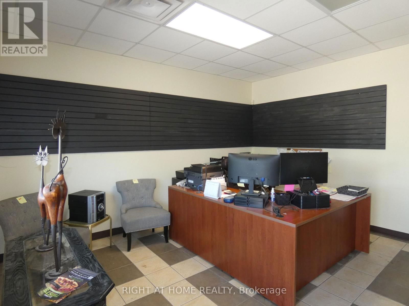 1319 HAMMOND STREET Image 4