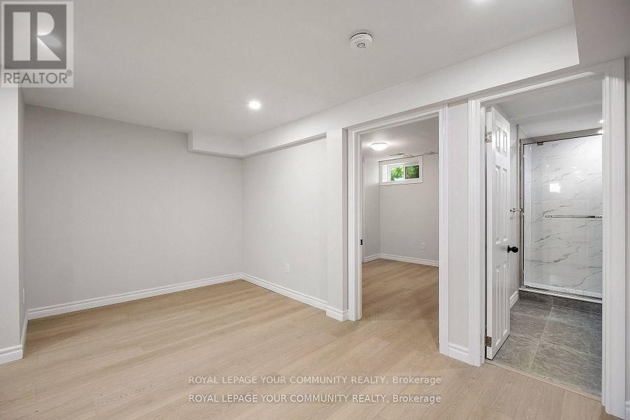 31 DUNBLANE AVENUE Image 28
