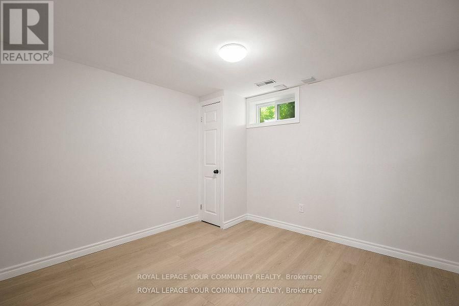 31 DUNBLANE AVENUE Image 29