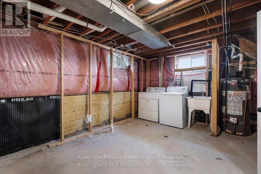 31 DUNBLANE AVENUE Image 32