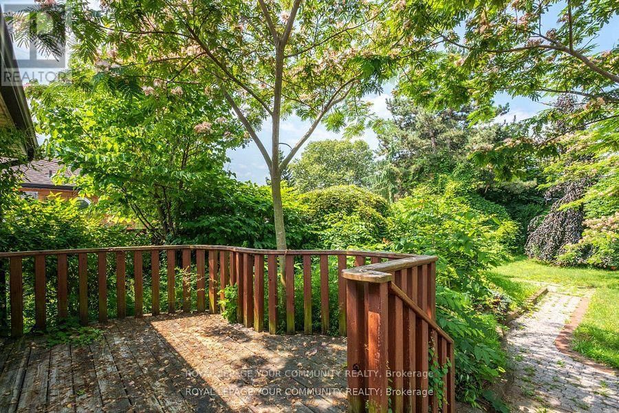 31 DUNBLANE AVENUE Image 35