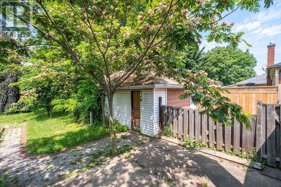 31 DUNBLANE AVENUE Image 43