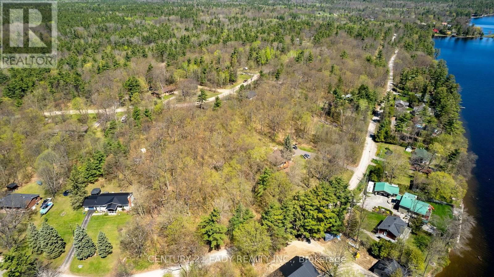 00 POPLAR WAY Image 35