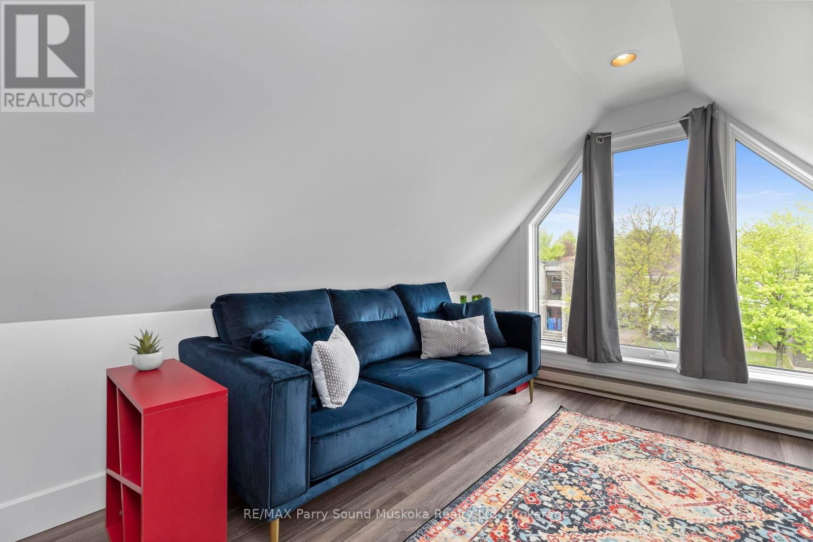97 JAMES STREET Image 16