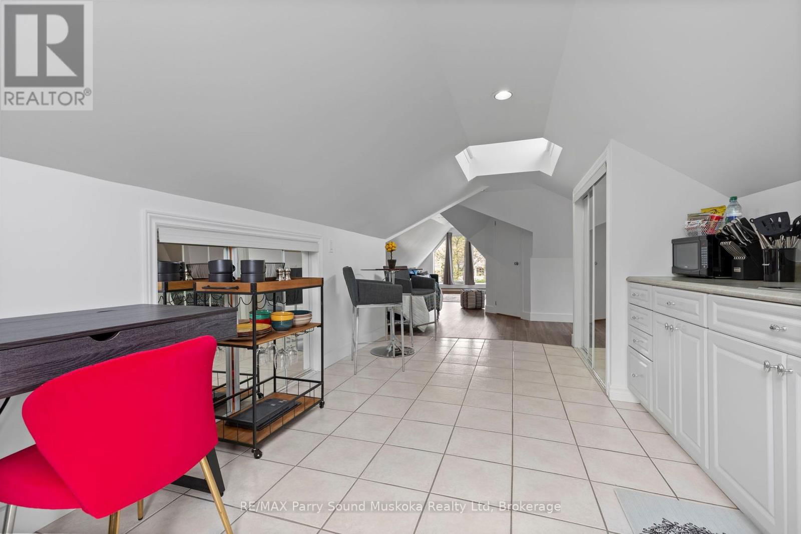 97 JAMES STREET Image 21