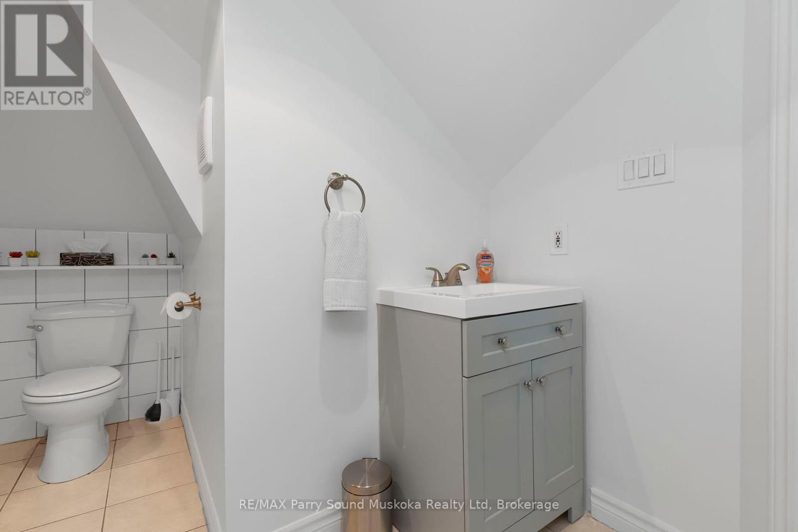 97 JAMES STREET Image 23