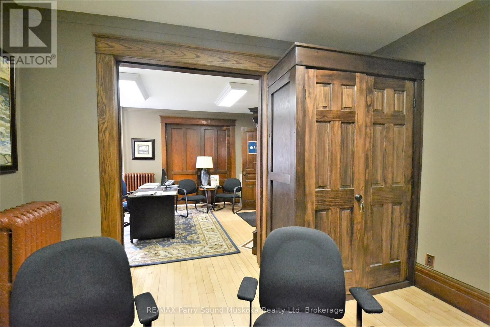 97 JAMES STREET Image 33