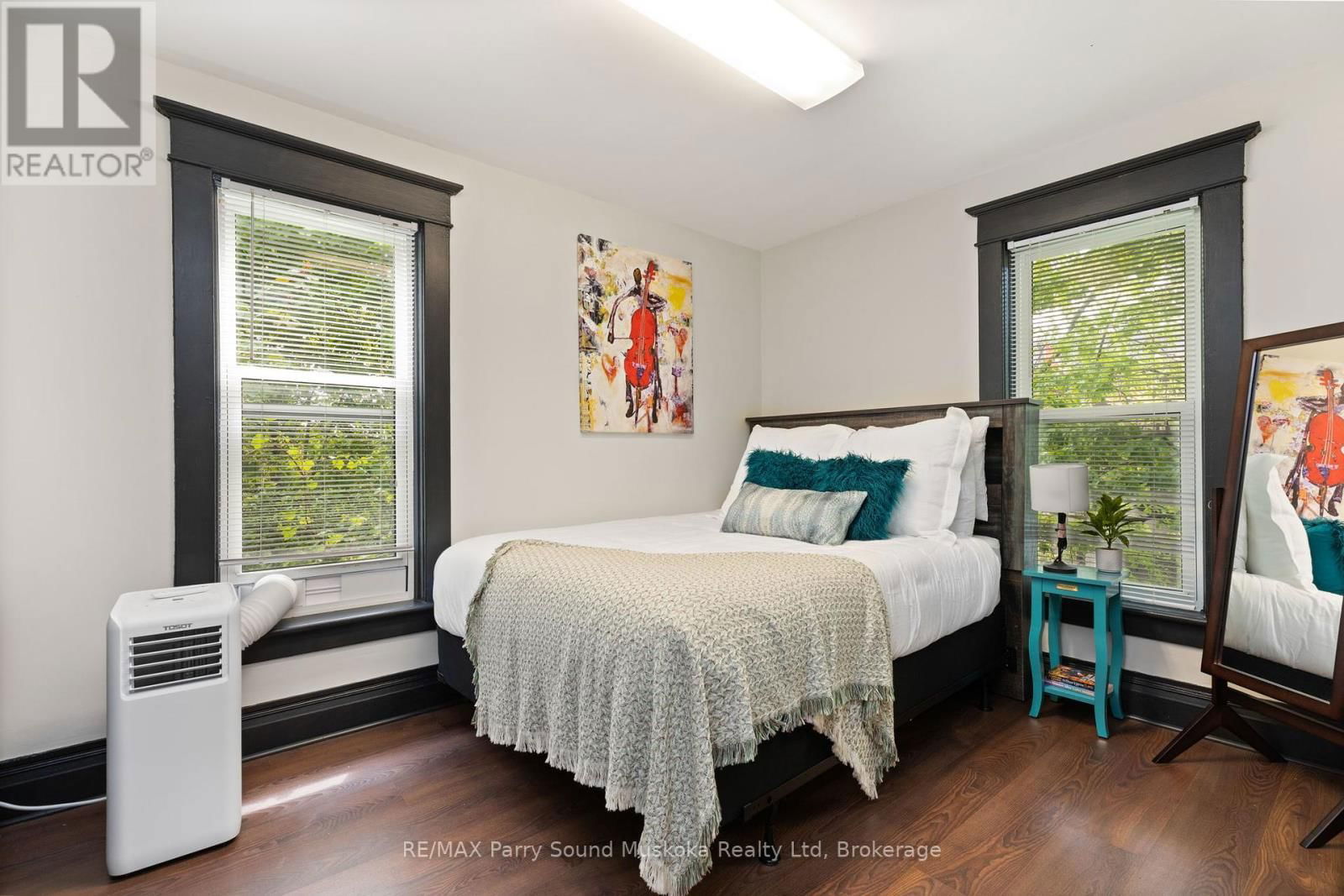97 JAMES STREET Image 7