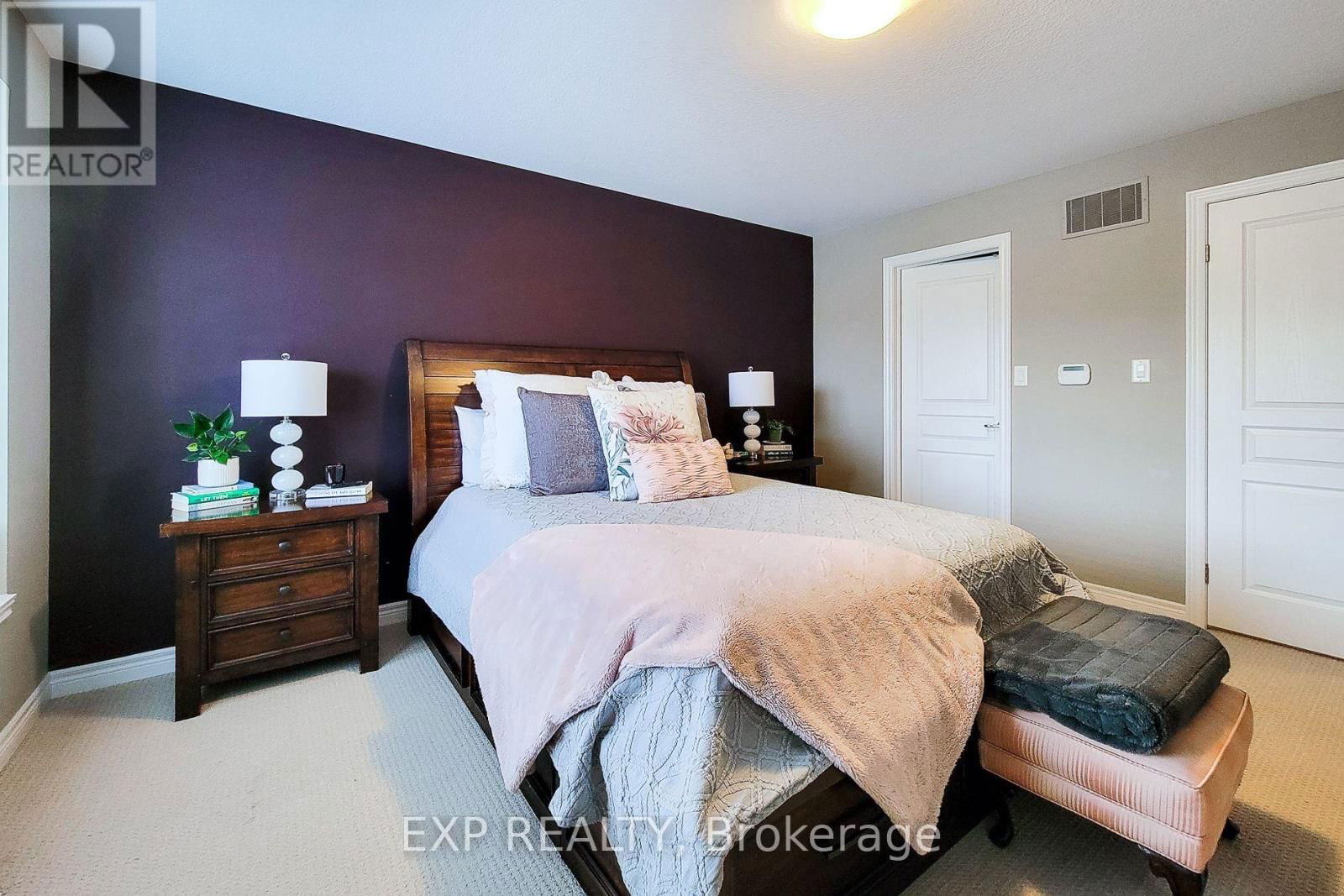 65 ROYAL WINTER DRIVE Image 28