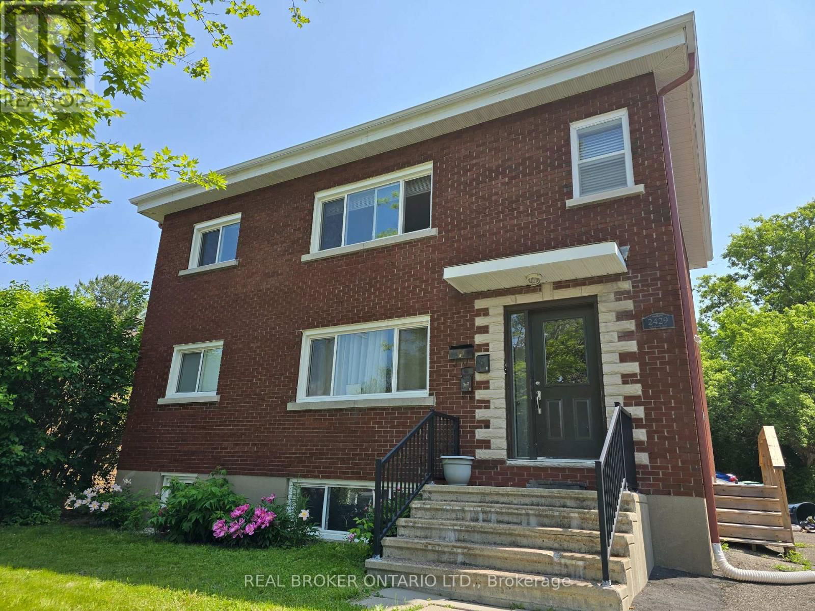 2 - 2429 CARLSEN AVENUE Image 2