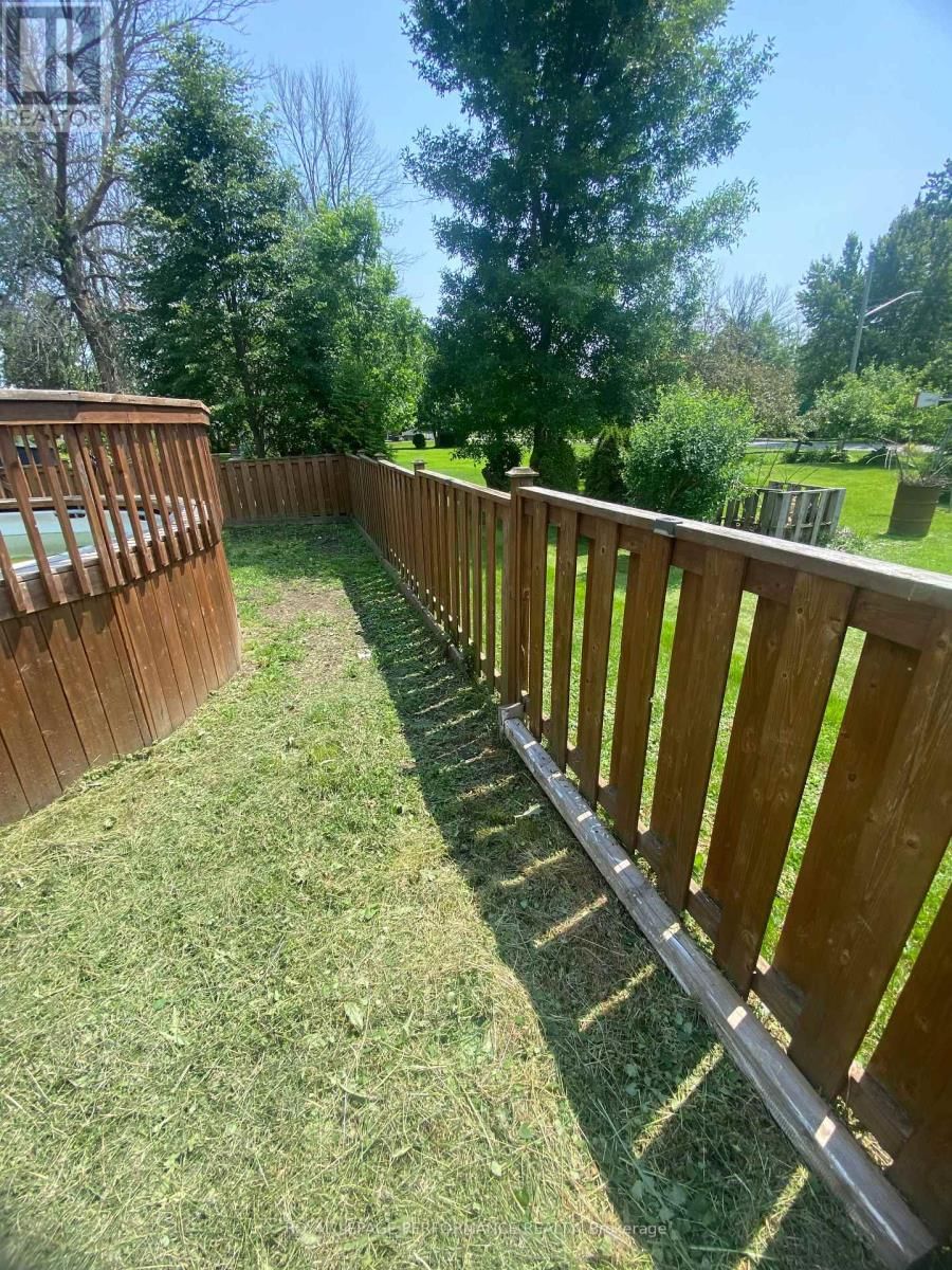 12332 COUNTY RD 18 Image 11