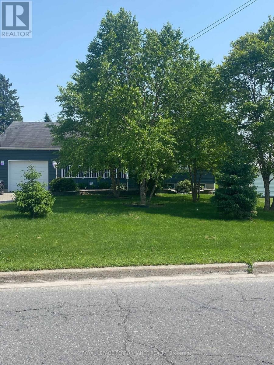 12332 COUNTY RD 18 Image 3