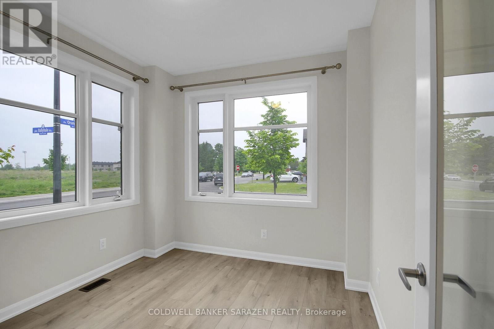 396 ORANMORE LANE Image 13