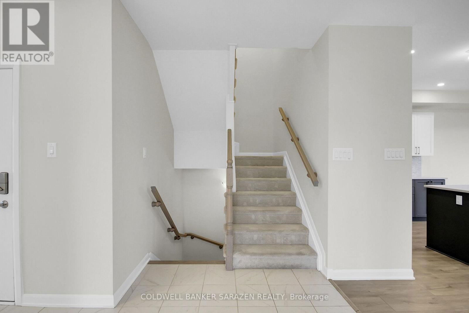 396 ORANMORE LANE Image 15