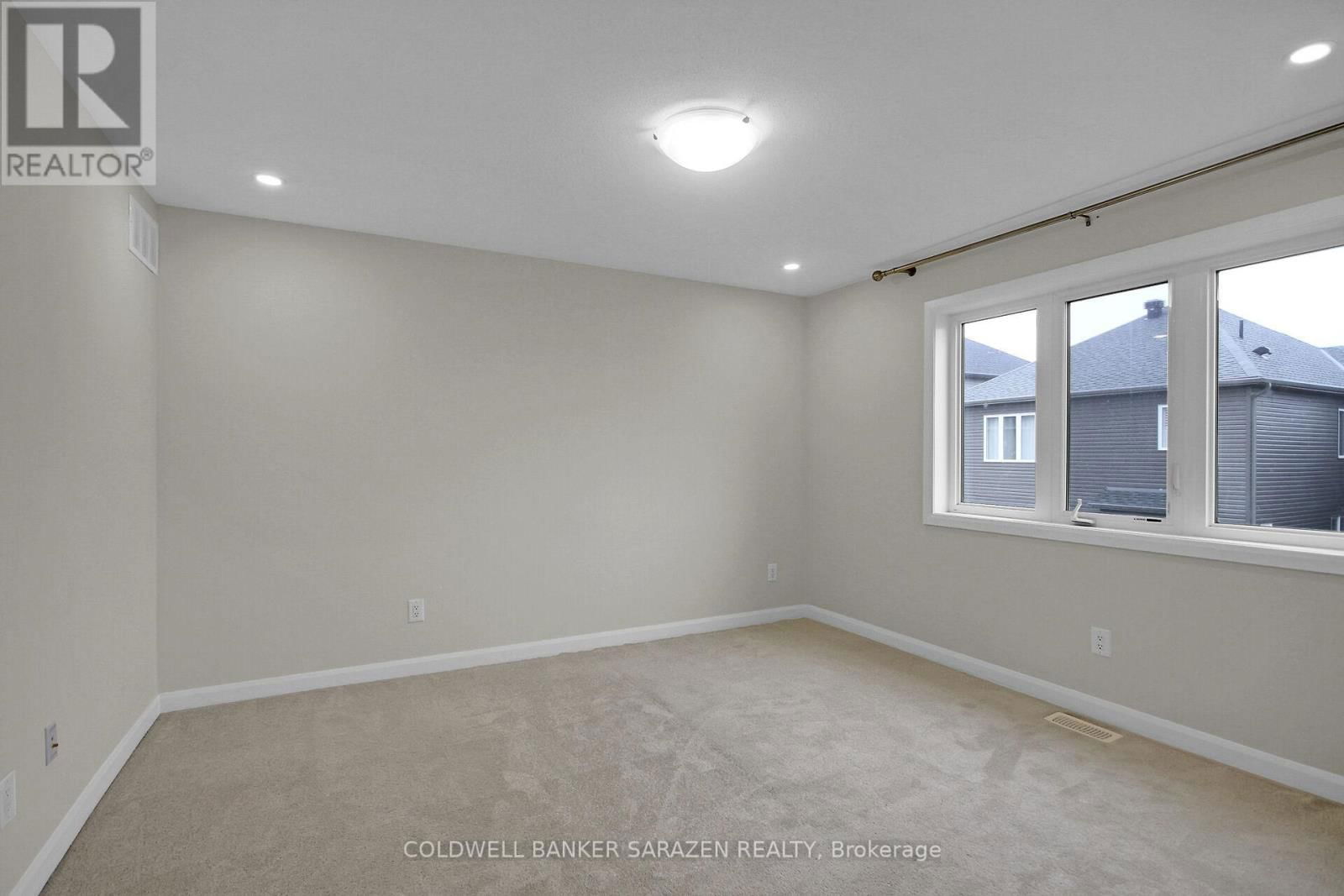 396 ORANMORE LANE Image 17