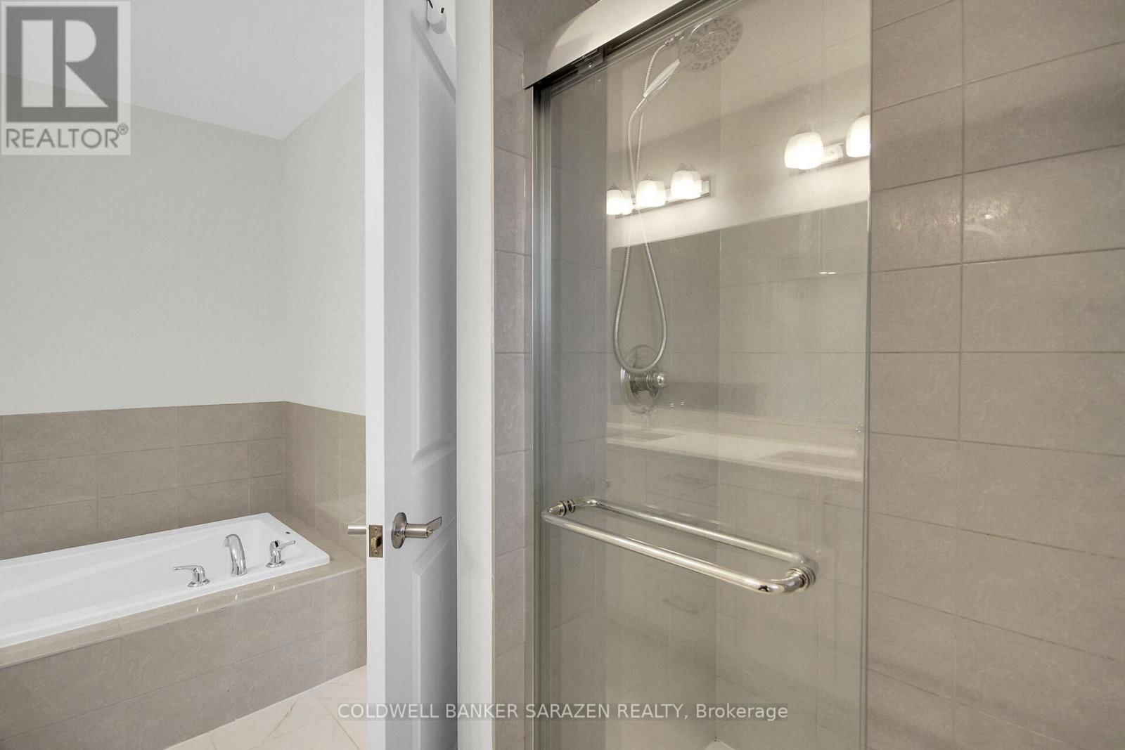396 ORANMORE LANE Image 20