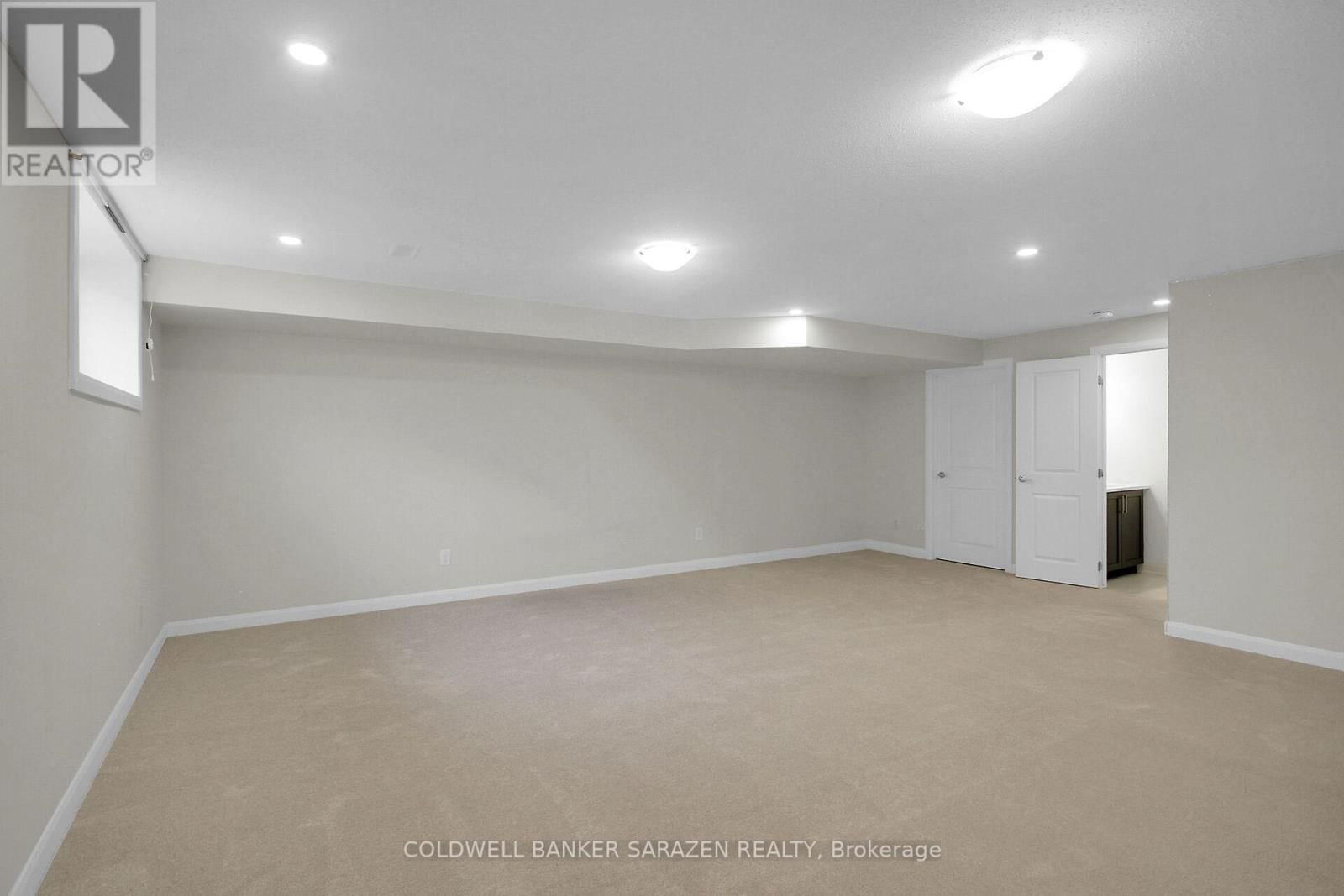 396 ORANMORE LANE Image 28
