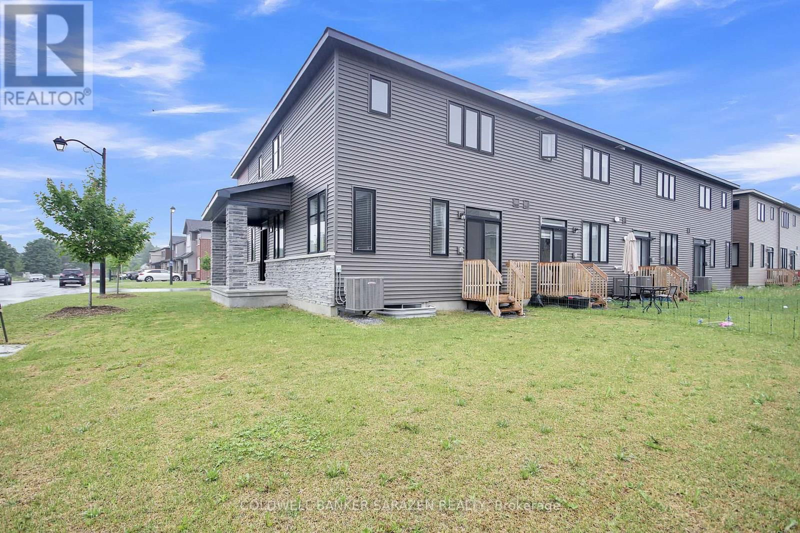 396 ORANMORE LANE Image 31