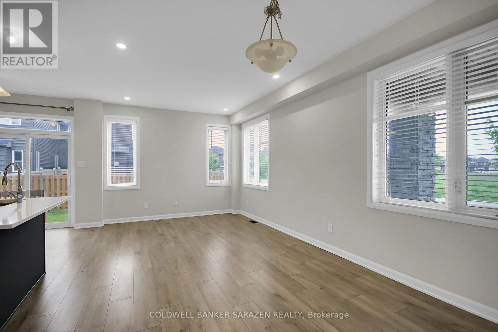 396 ORANMORE LANE Image 5