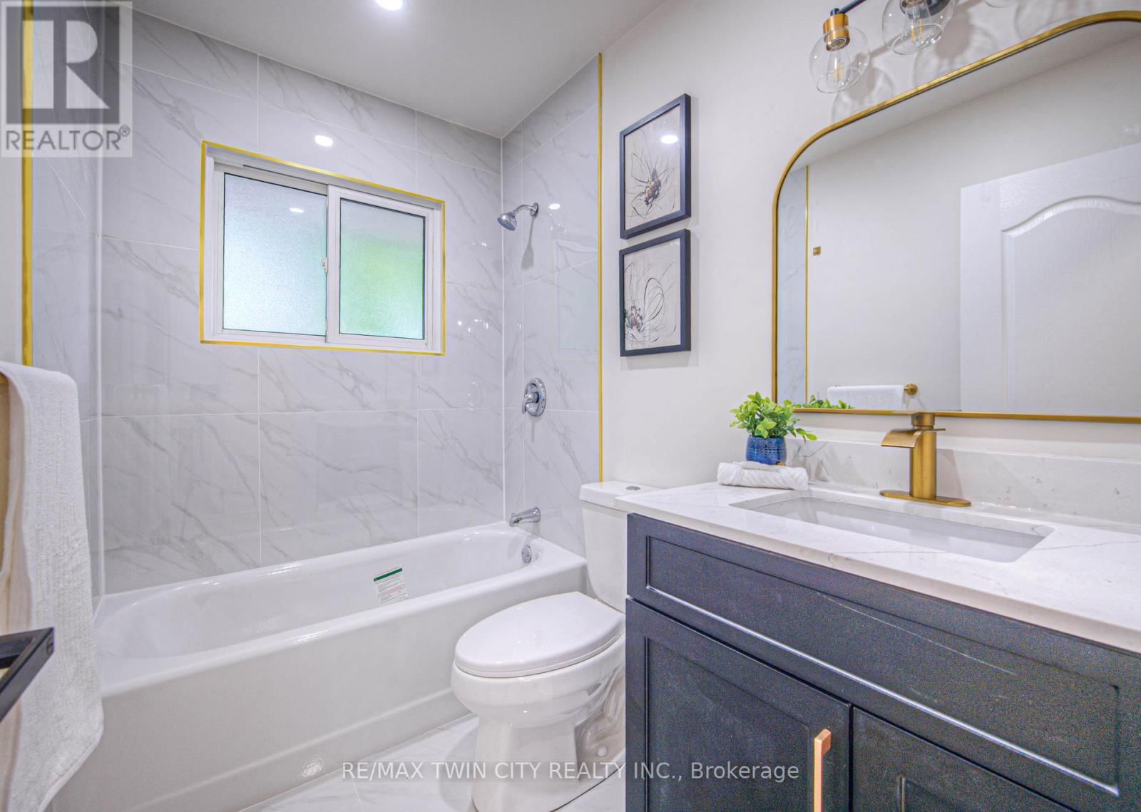 76 RAVINE DRIVE Image 19
