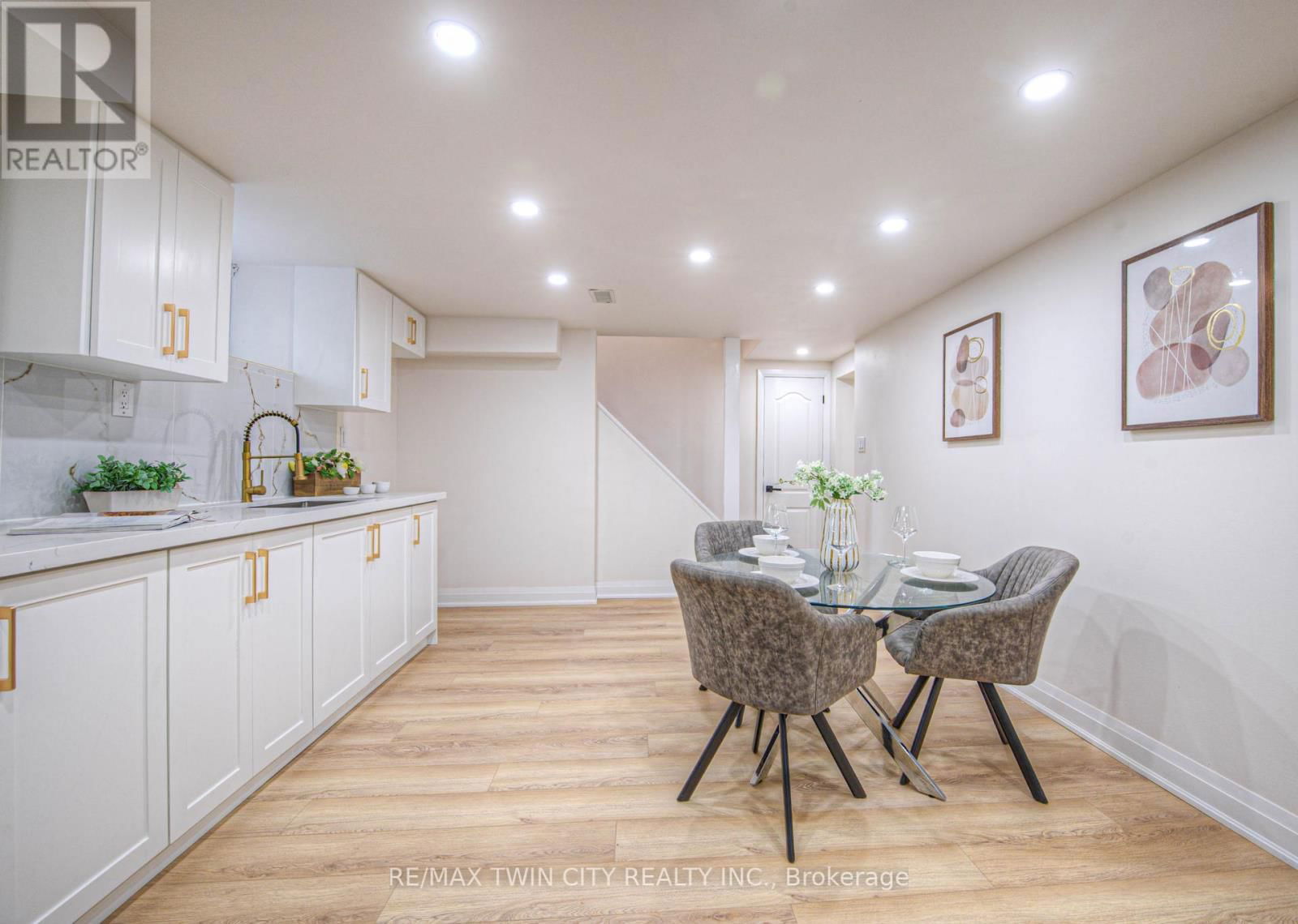 76 RAVINE DRIVE Image 27