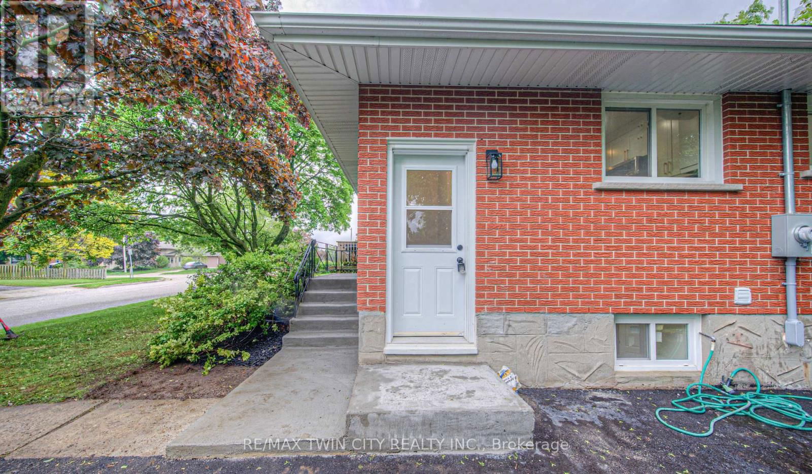 76 RAVINE DRIVE Image 6
