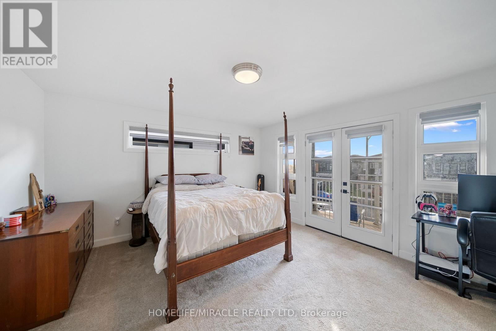 32 WALDEN POND DRIVE Image 21