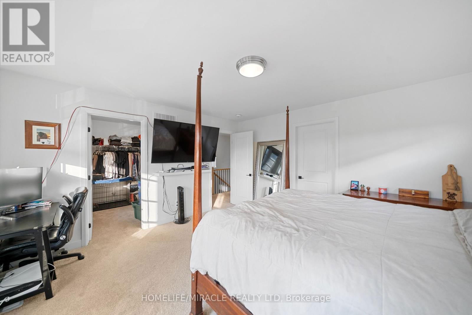 32 WALDEN POND DRIVE Image 22