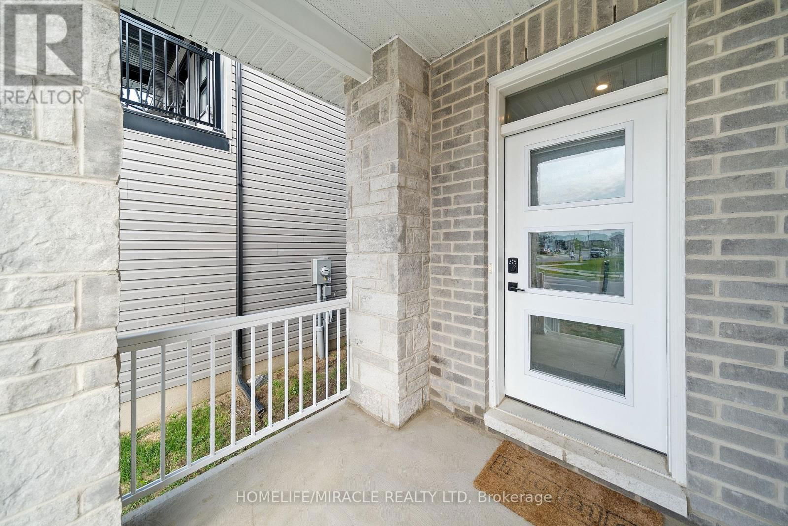 32 WALDEN POND DRIVE Image 5