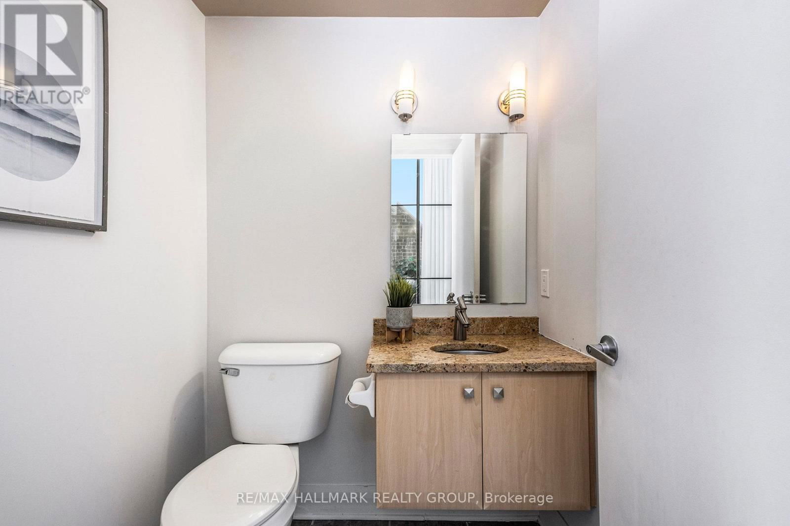 201 - 19 MELROSE AVENUE Image 20