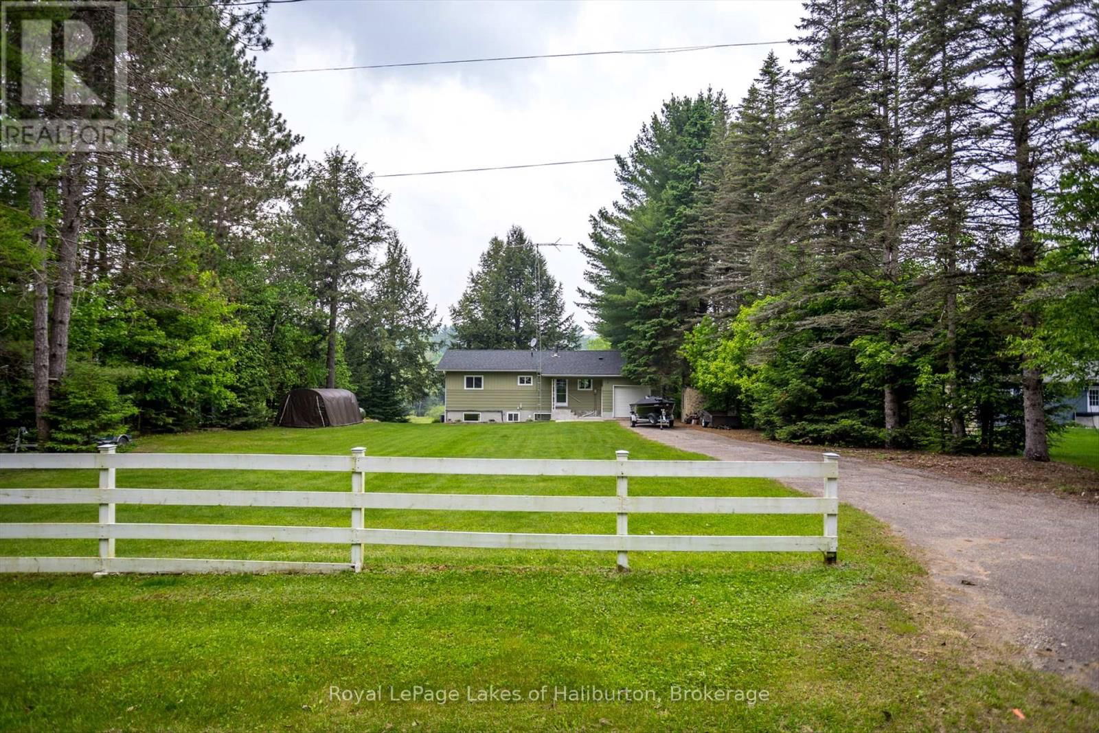 1093 LAMAR DRIVE Image 3