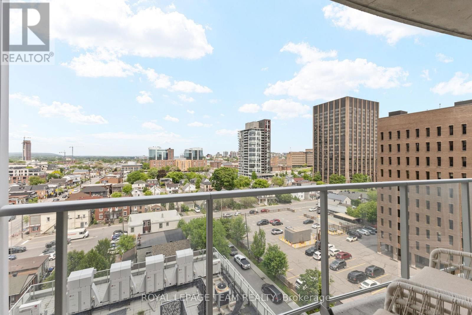 809 - 805 CARLING AVENUE Image 31