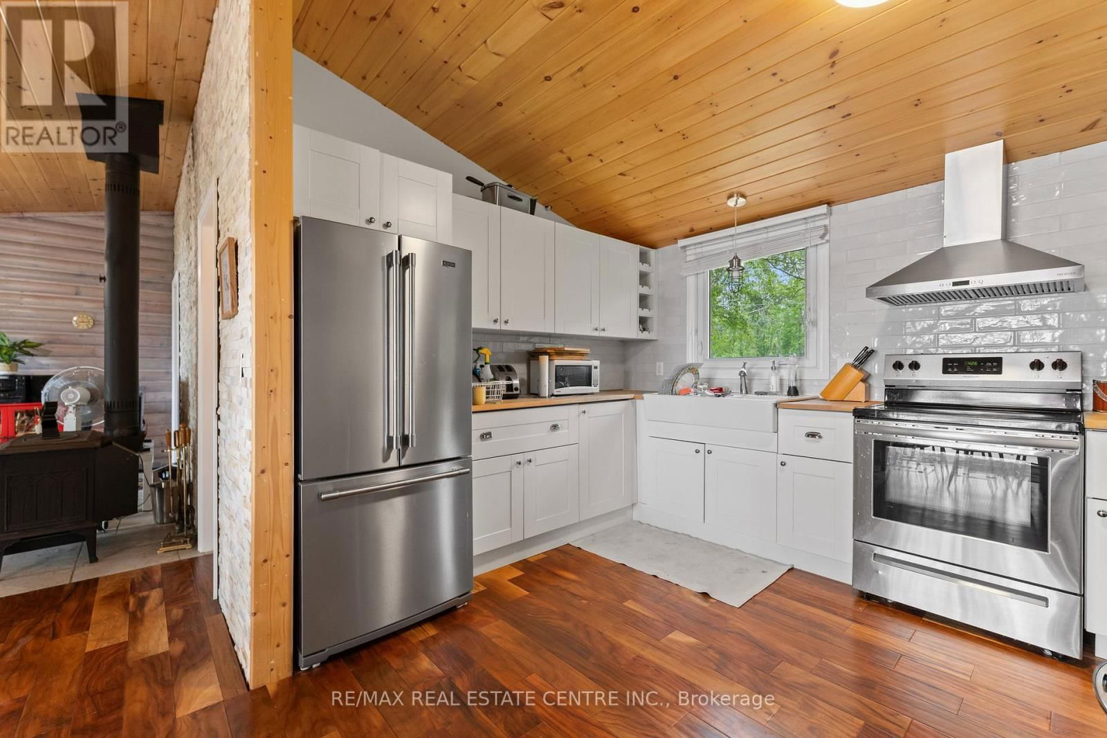 3012 GREENWOOD LANE Image 11