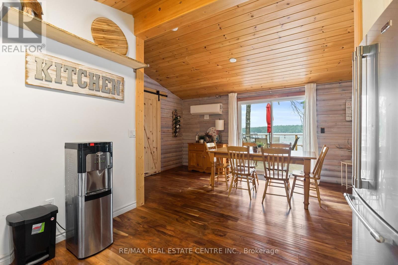 3012 GREENWOOD LANE Image 12
