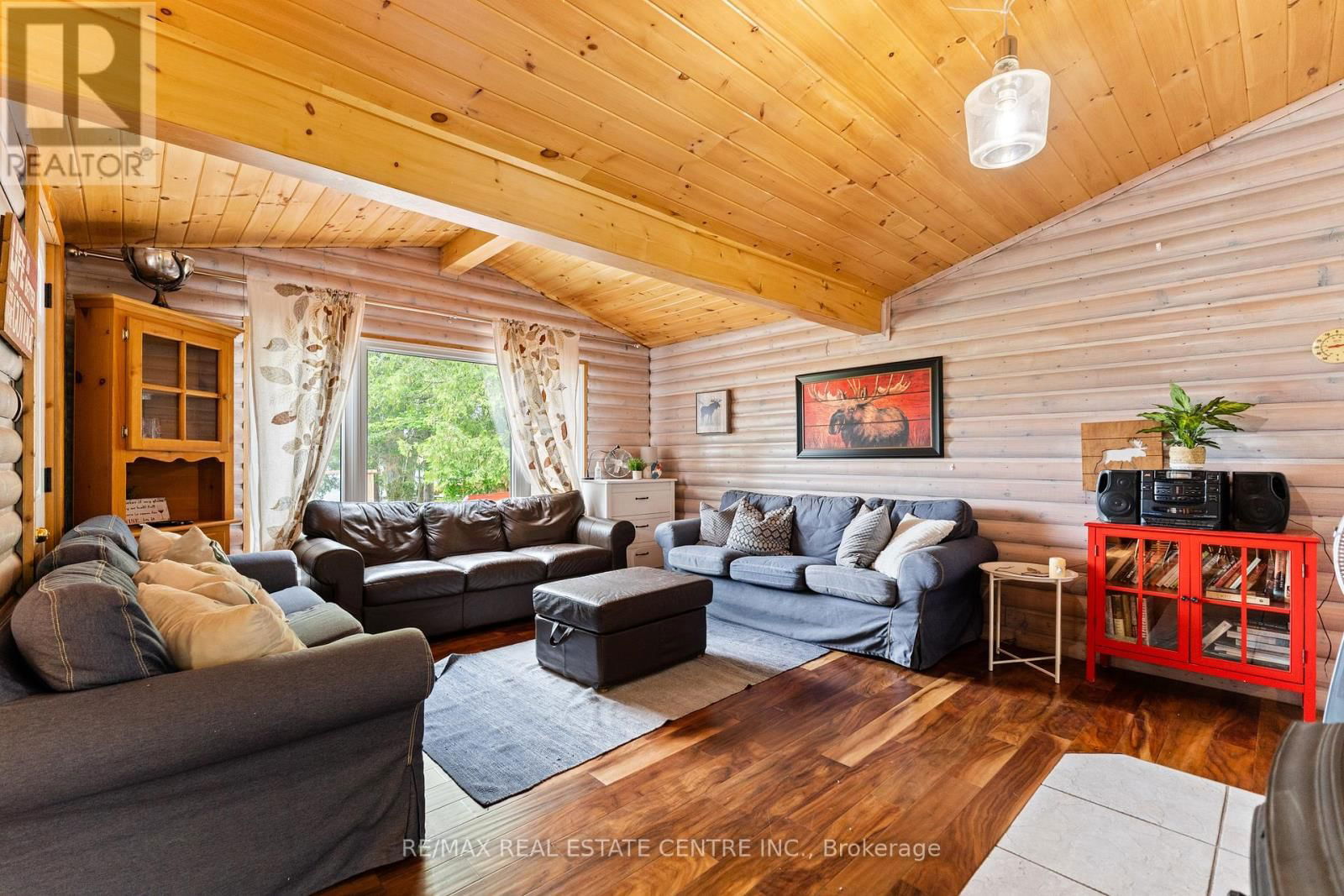 3012 GREENWOOD LANE Image 13
