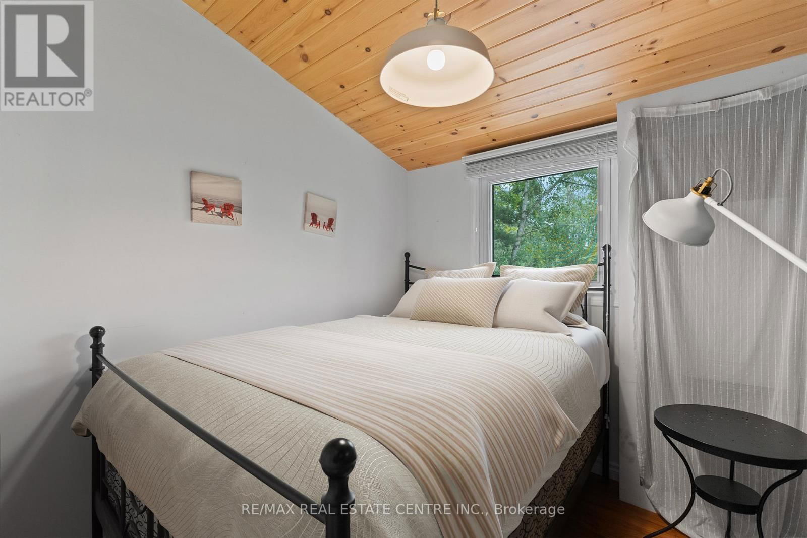 3012 GREENWOOD LANE Image 18