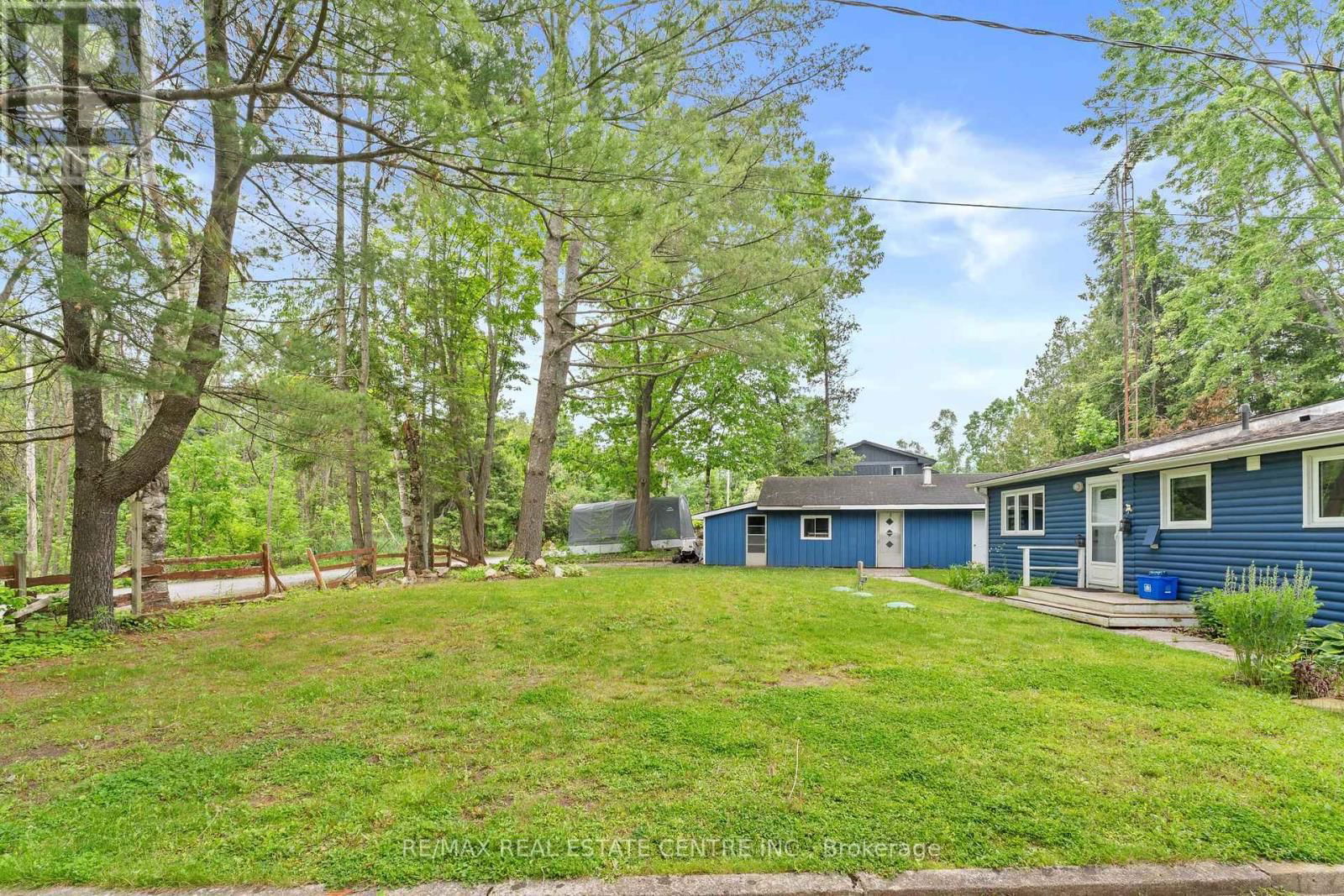 3012 GREENWOOD LANE Image 4