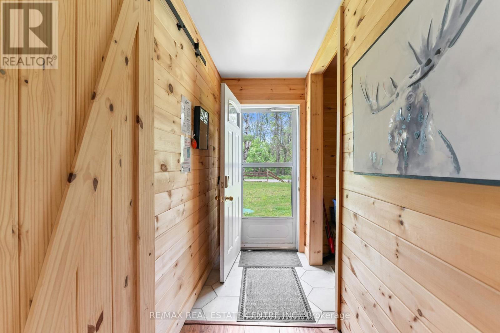 3012 GREENWOOD LANE Image 7