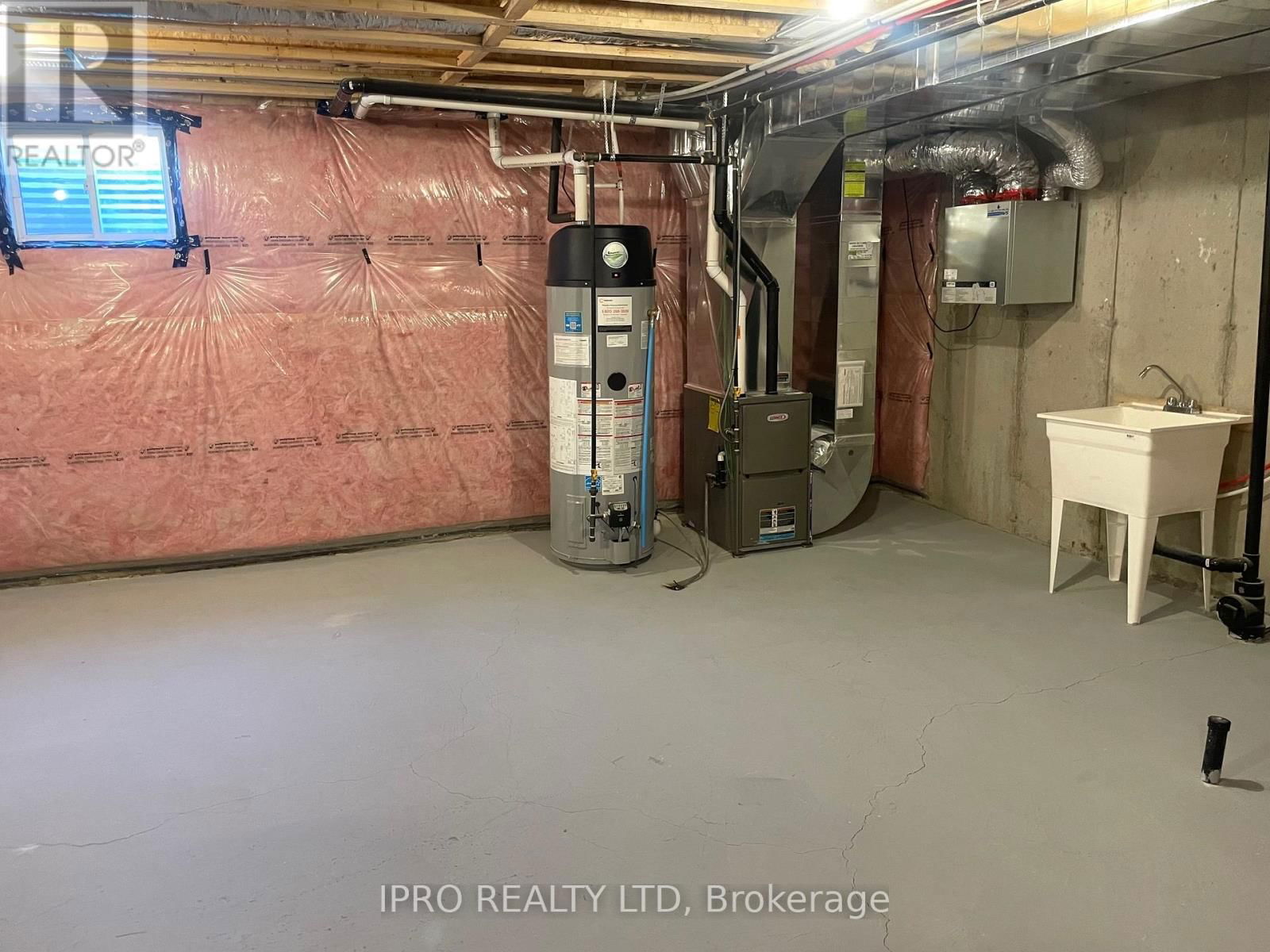 48 EDMINSTON DRIVE Image 16