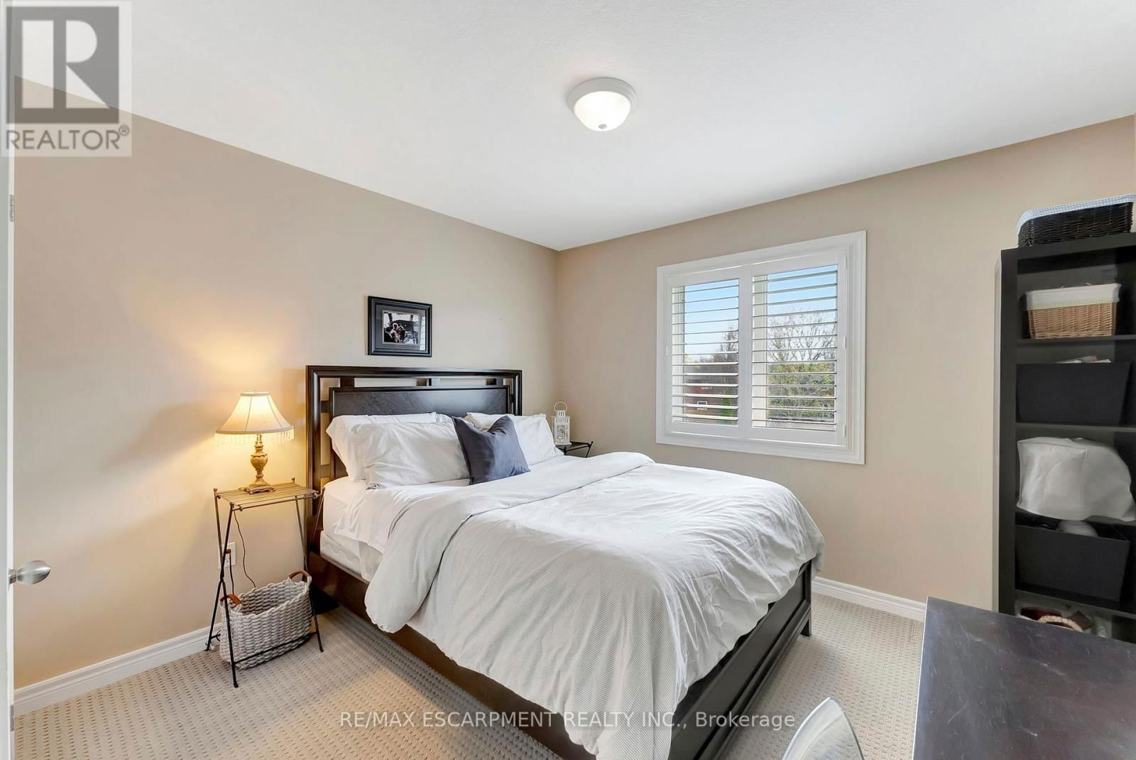 349 VALRIDGE DRIVE Image 20