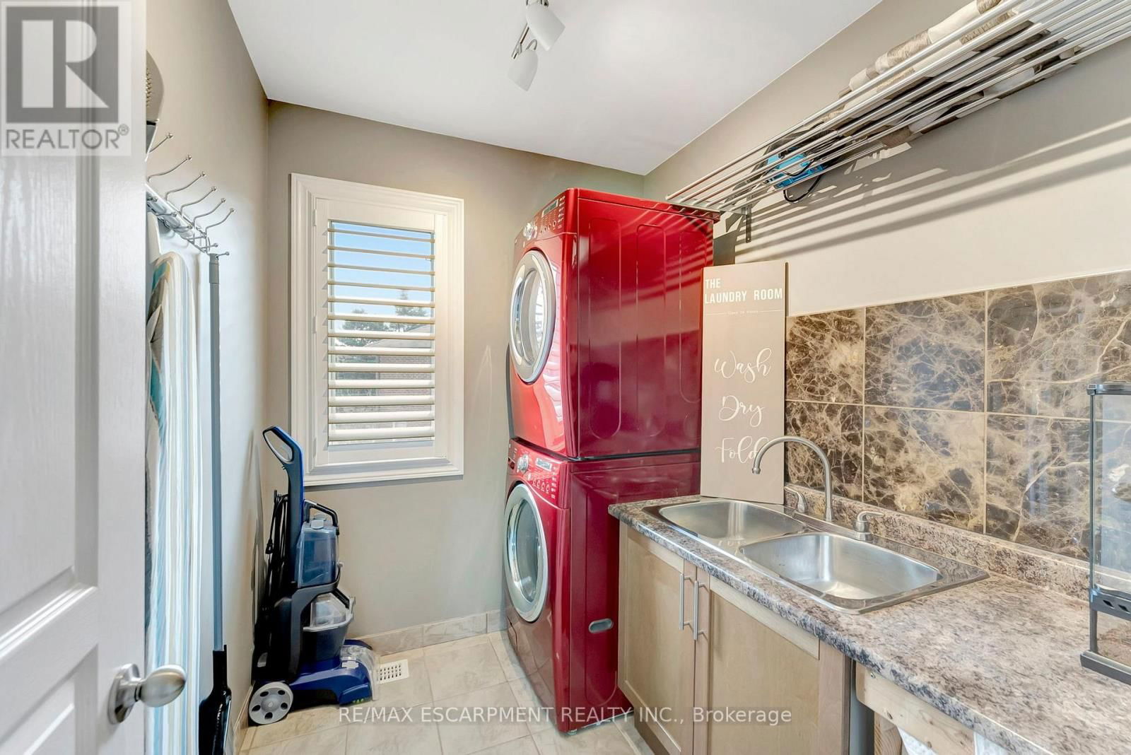349 VALRIDGE DRIVE Image 25