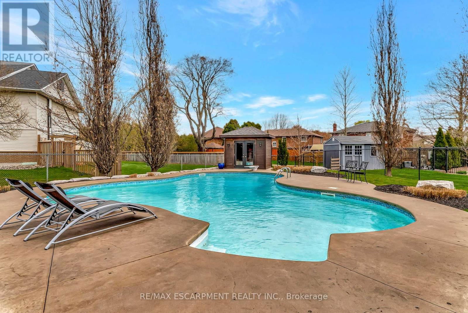 349 VALRIDGE DRIVE Image 38