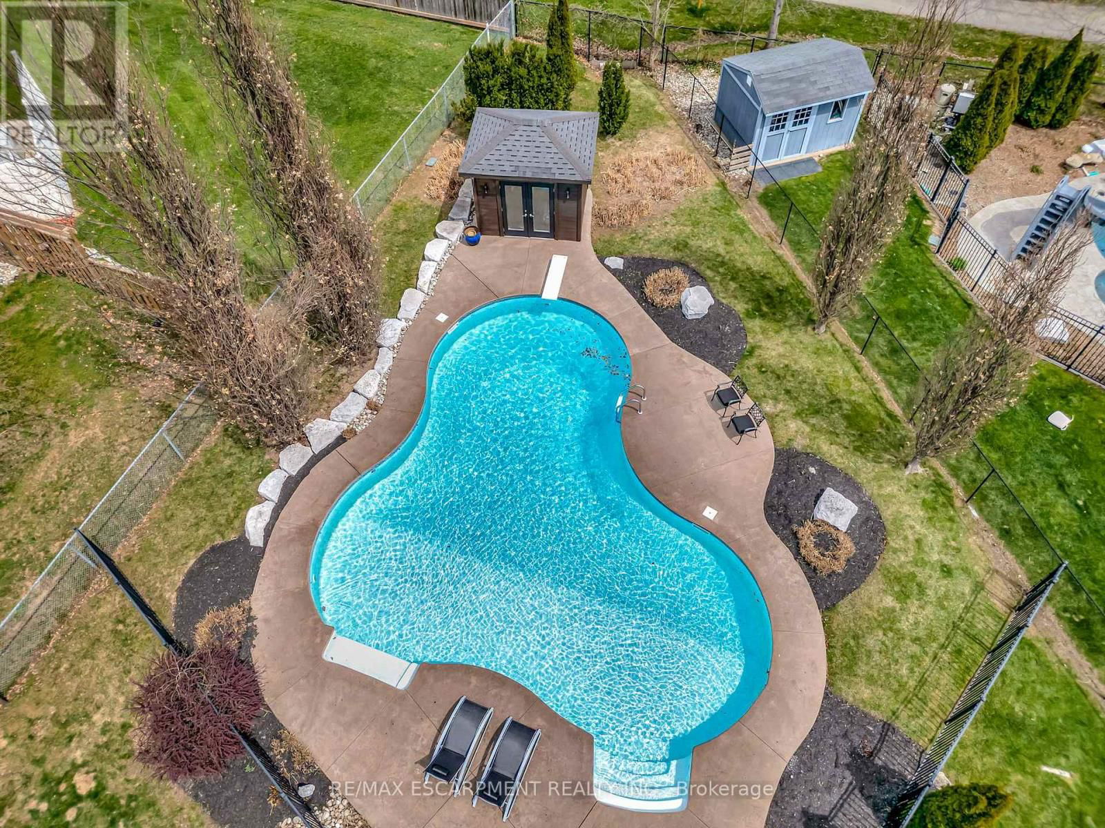 349 VALRIDGE DRIVE Image 42