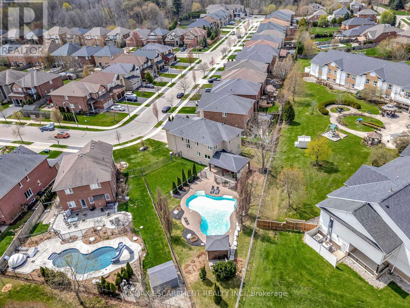 349 VALRIDGE DRIVE Image 43