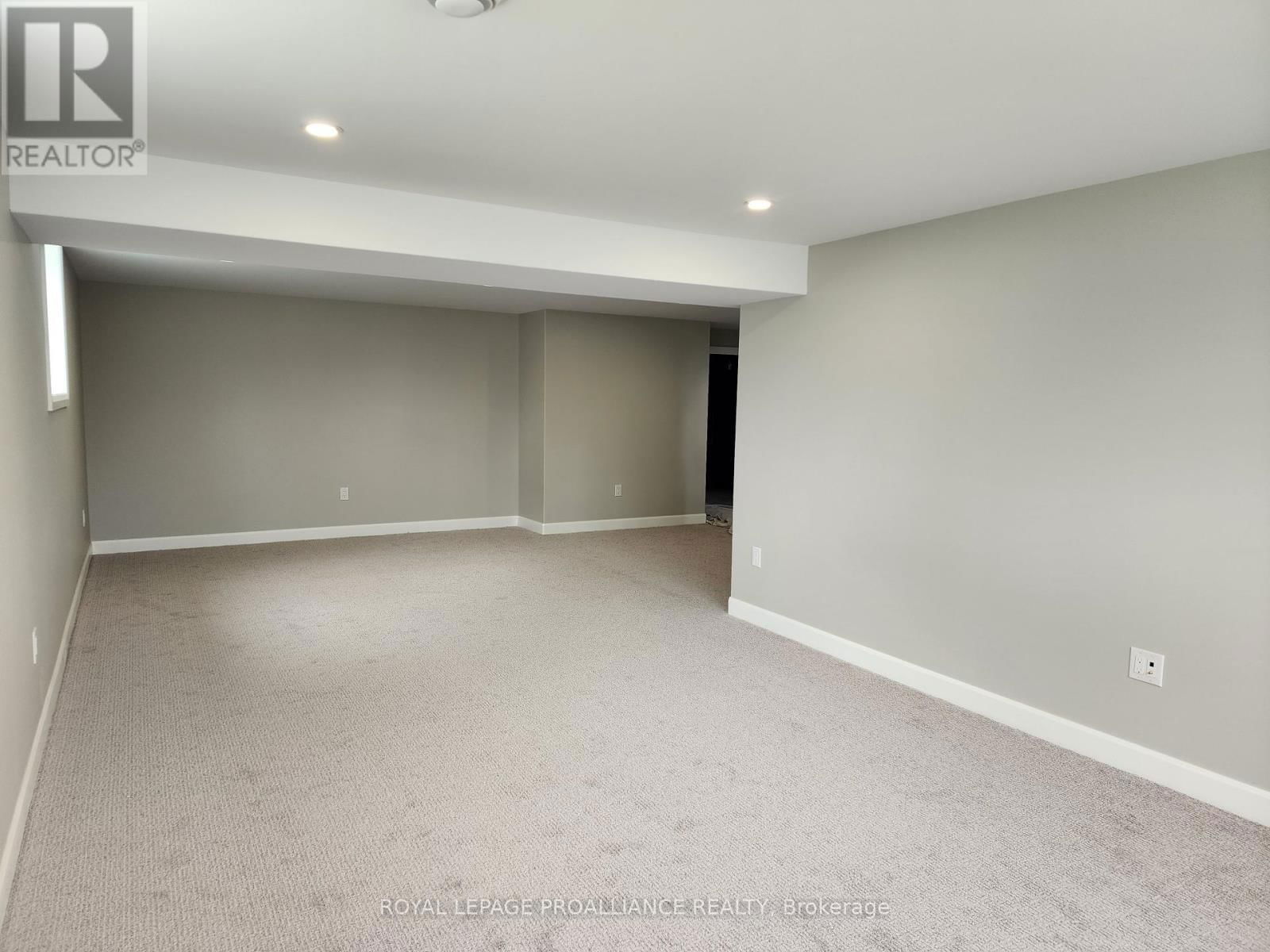 14 CEDARWOOD STREET Image 18