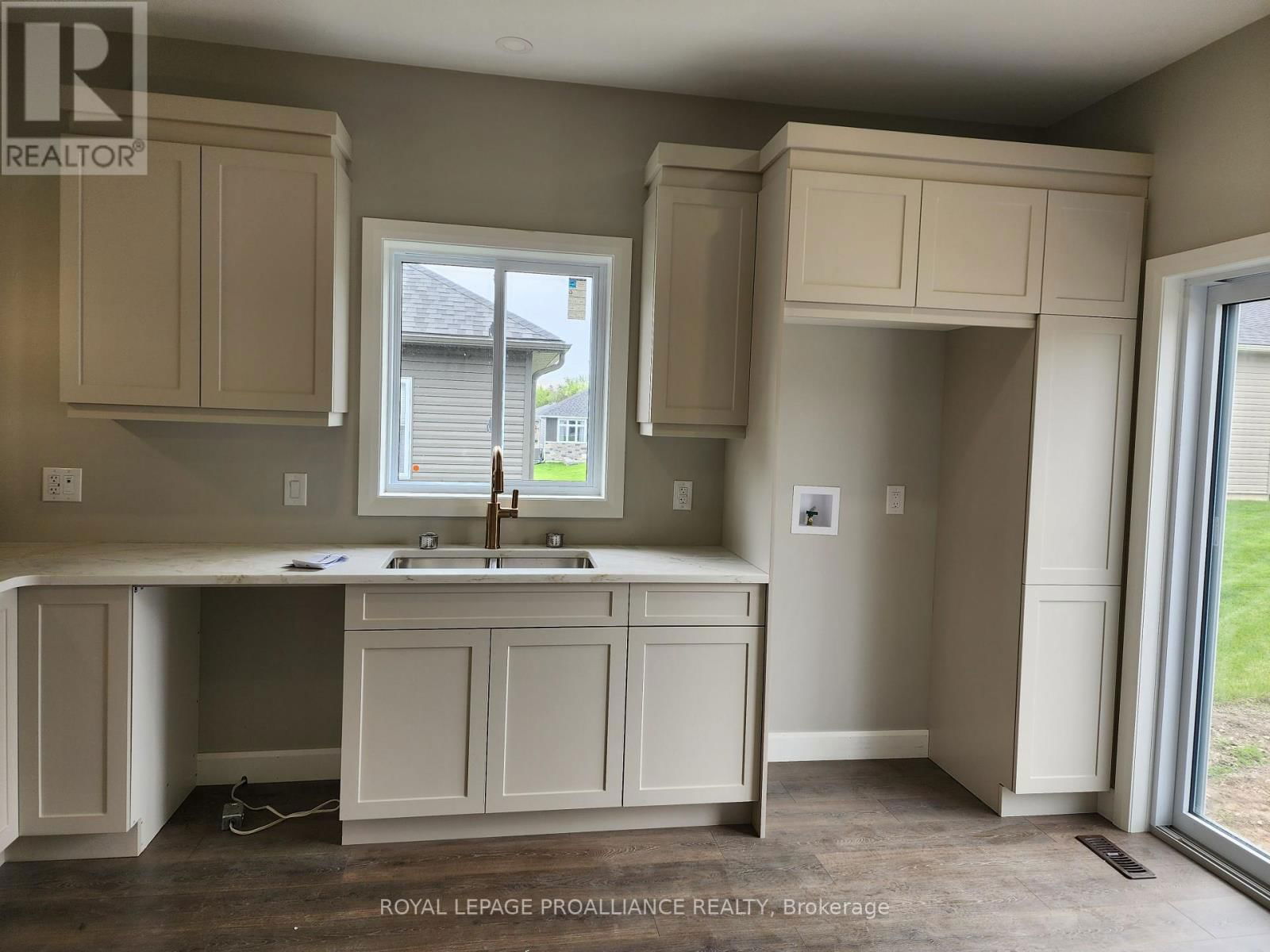 14 CEDARWOOD STREET Image 6