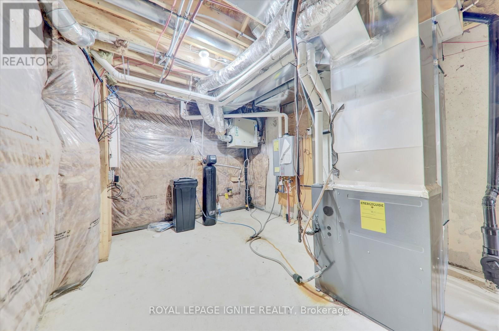 51 - 88 DECORSO DRIVE Image 47