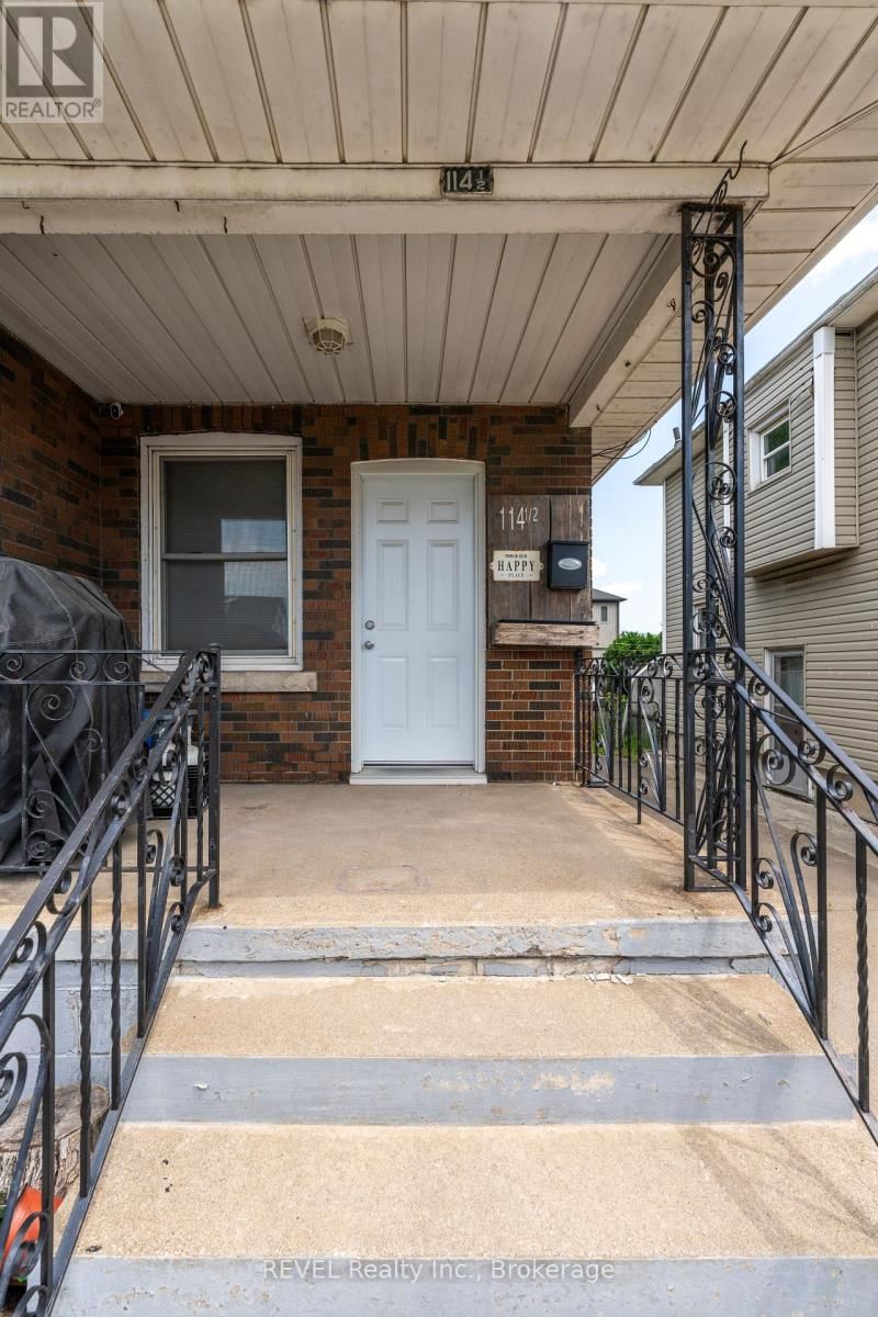 114 1/2 PINE STREET SOUTH Image 4
